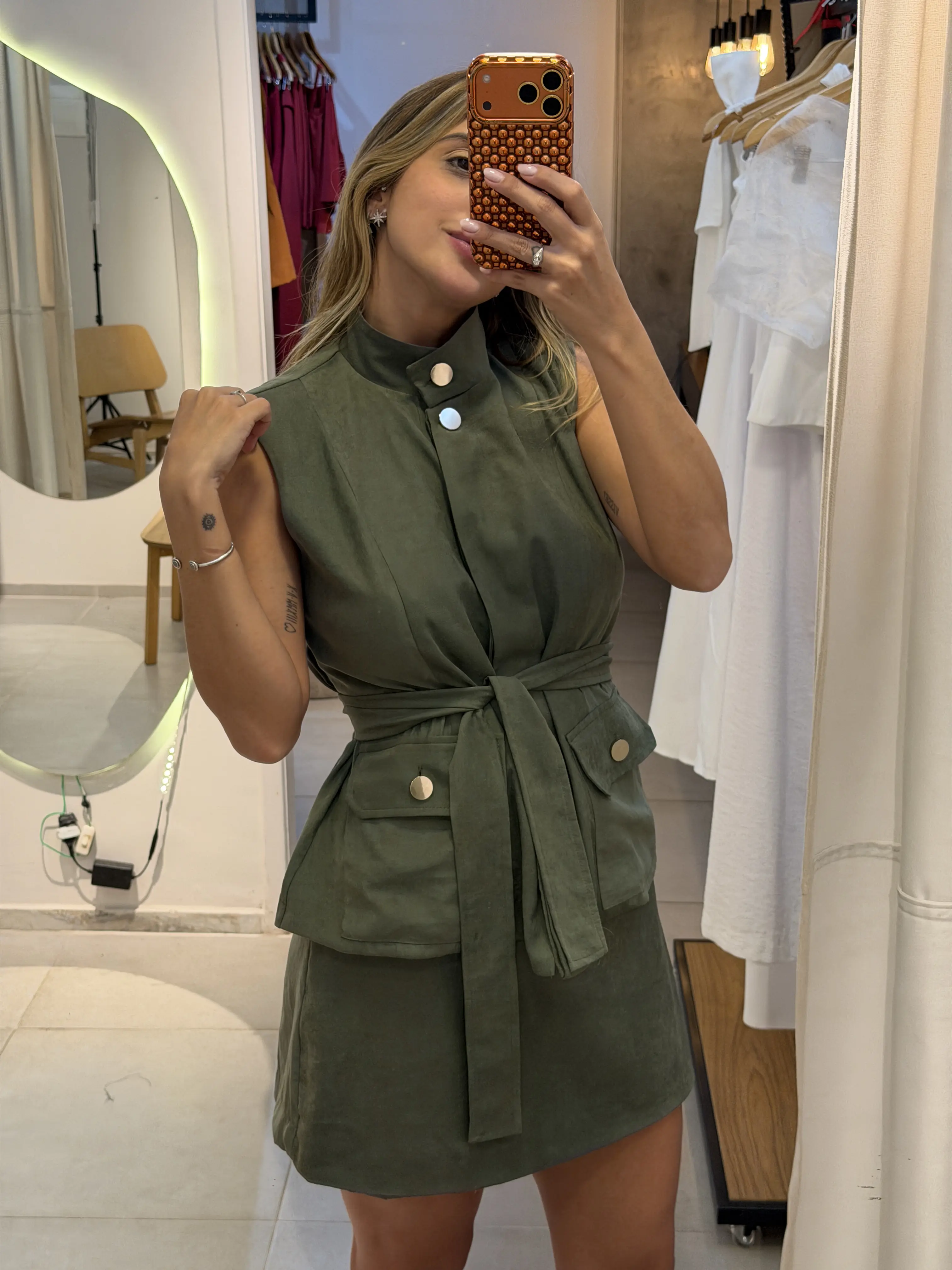 Short Saia Beta